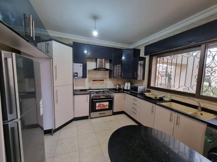 עמאן Deir Ghbar 3 Rooms Apart מראה חיצוני תמונה