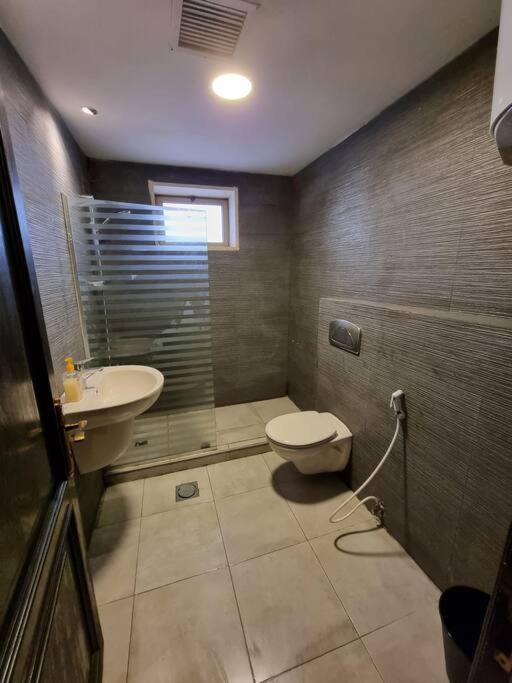 עמאן Deir Ghbar 3 Rooms Apart מראה חיצוני תמונה