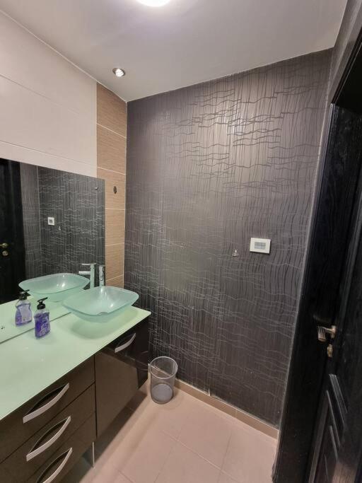 עמאן Deir Ghbar 3 Rooms Apart מראה חיצוני תמונה